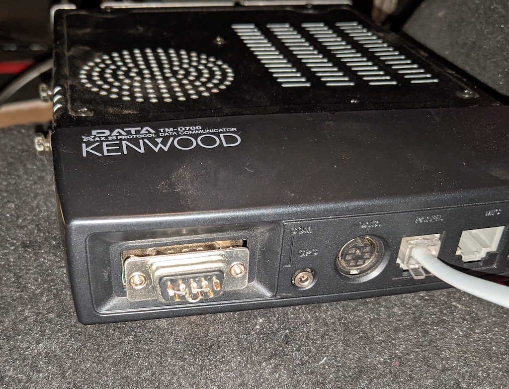 Adding Bluetooth to a Kenwood TM-D700 | Right Angles